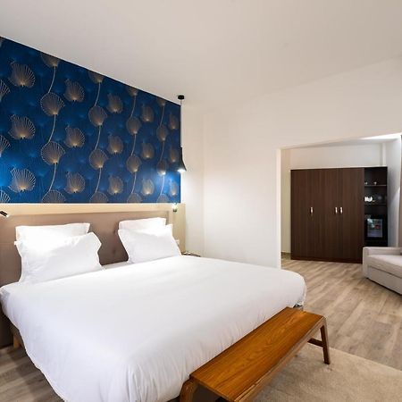 Hotel L'Adresse Дакар Экстерьер фото