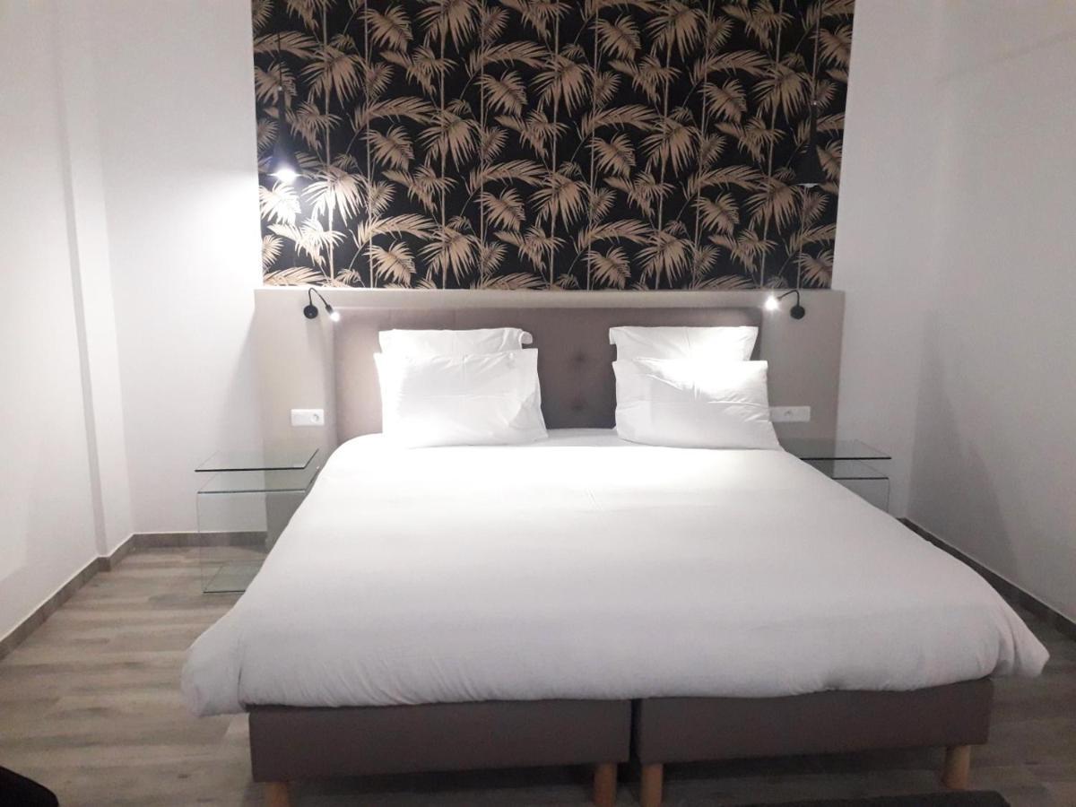 Hotel L'Adresse Дакар Экстерьер фото